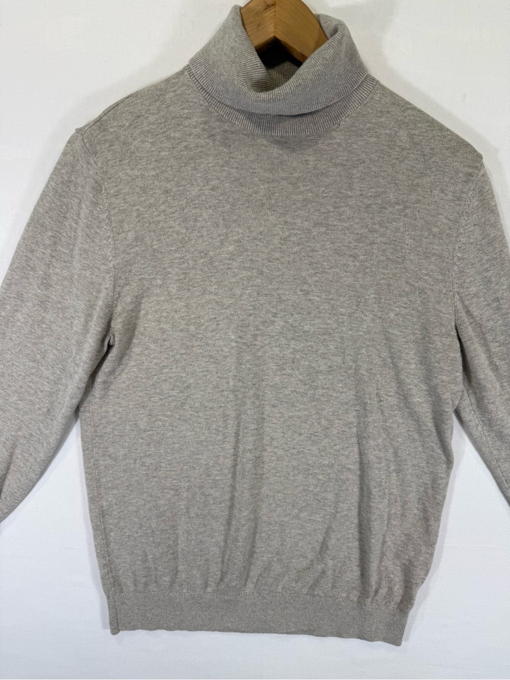 H&M Men's Light Heather Gray Turtleneck Sweater